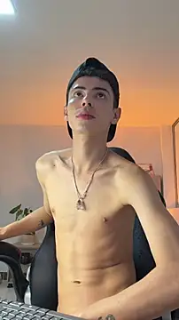 Sebastian_Reed Chat XXX in diretta