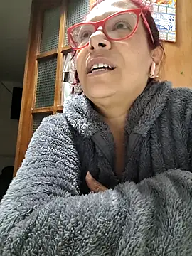 Scarlet_curly8a Chat XXX in diretta