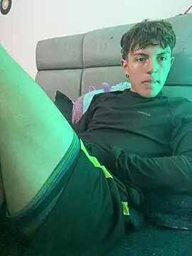 NaytonFreeman 라이브 XXX 채팅