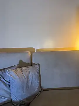 isabella-collins-'s Webcam Show