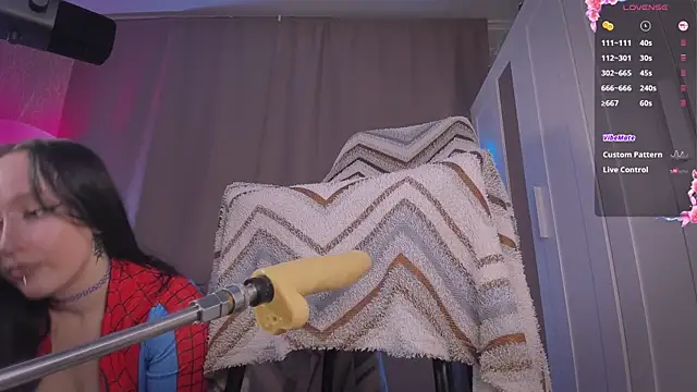 Chatroom XXX en direct de Juicy_Vikki