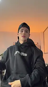 แชท XXX สดของ Sebastian_Reed