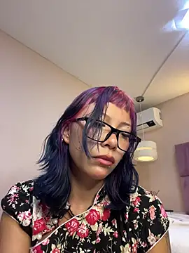 Namii_cute: онлайн-секс-чат