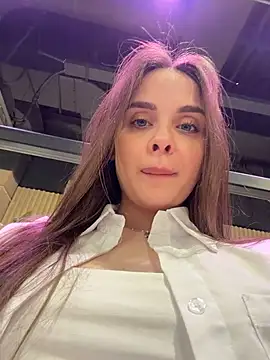 XXX chat uživo modela KristiRich