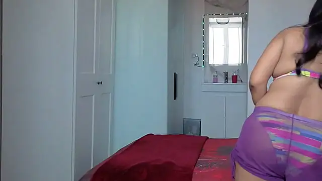 Chat XXX ao vivo de HotSpicyGujju