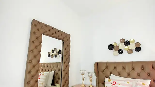 MelodySmith7's Live XXX Chat