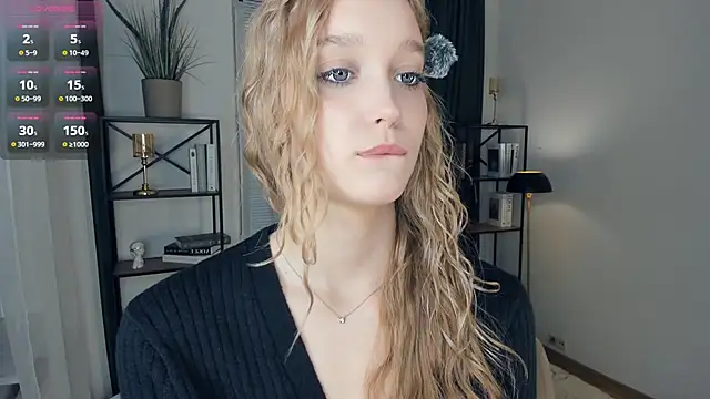 Chat +18 de SerrenaAa ao vivo