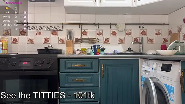 emily_is_here_: онлайн-секс-чат