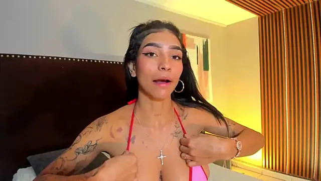 دردشة LauraAristizabal الجنسية المباشرة