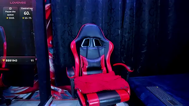 AuroraSimmons 网络视讯表演