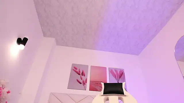 Chat +18 de Brianna_bigboobs ao vivo