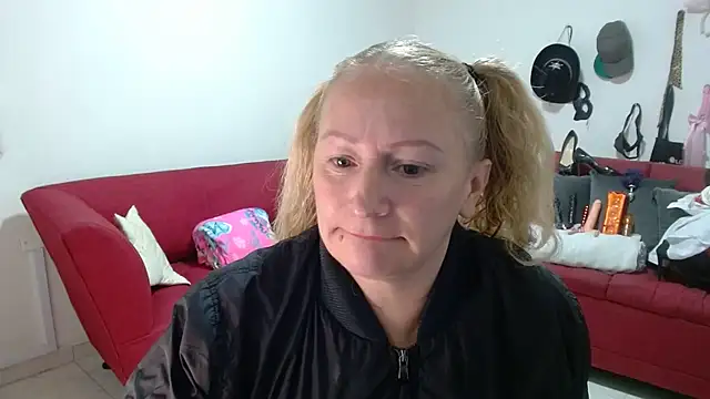 Chat XXX en directo de emperabigbootybigass