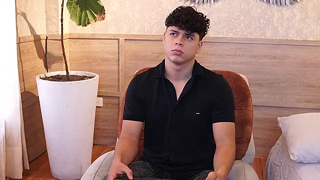 Ethan_occonor 即時 XXX 聊天