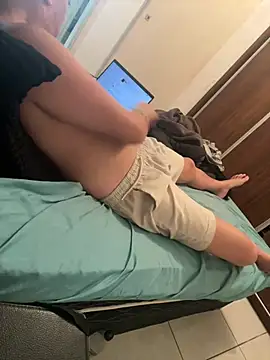 jeff_pepoer: διαδικτυακό σόου στην κάμερα