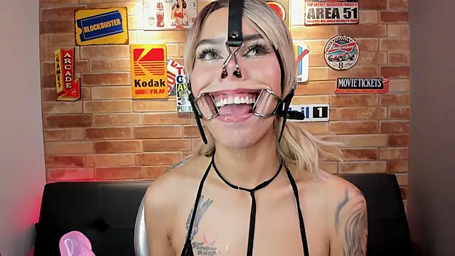 foxy__isabella live XXX chat