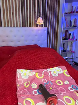 Chat +18 de valerie_lya ao vivo