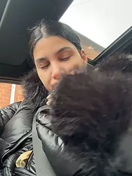 Samira30: онлайн-секс-чат