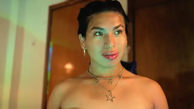 MeelFox's Live XXX Chat