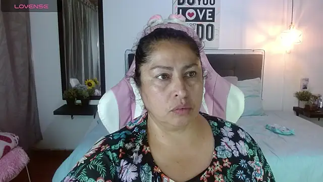 Keyla01_ Chat XXX live