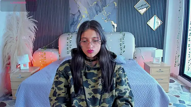 Sembang XXX Secara Langsung Agathaargent_