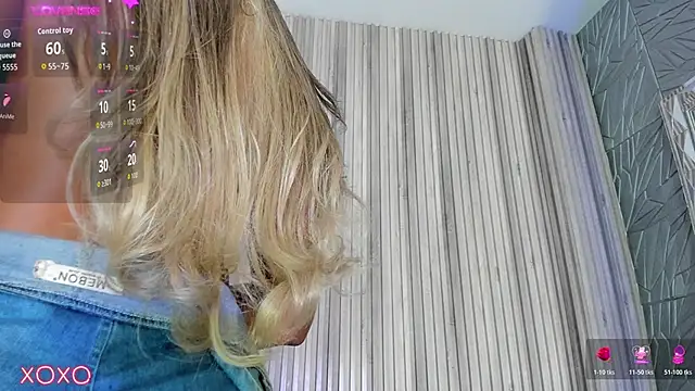 BriannaChelseaのライブXXXチャット