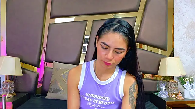 Chat XXX ao vivo de NicoleEsposito