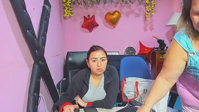 lesbiancuple 即時 XXX 聊天