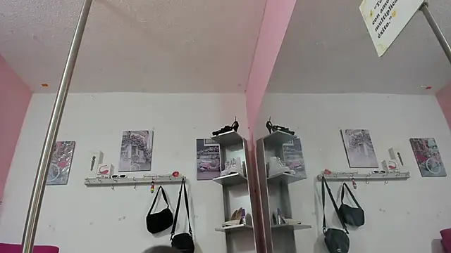 CAMILA--REY 라이브 XXX 채팅