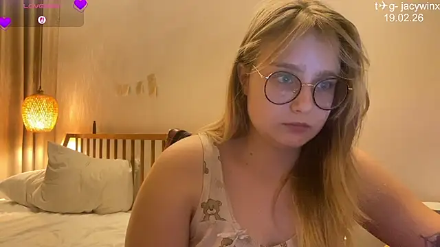 Chat +18 de JacyWinslat ao vivo