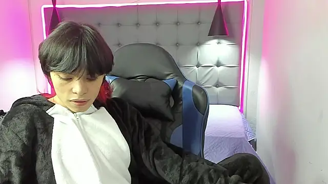 Pertunjukan Kamera Web Sylasfrost