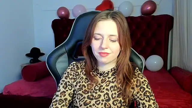 Онлайн чат XXX FreyaVey