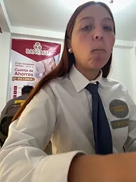 Emily-7_: απευθείας συνομιλία ΧΧΧ