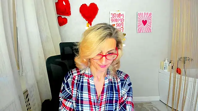 MuseOfStage's Live XXX Chat