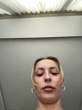 แชท XXX สดของ VikaBunny1