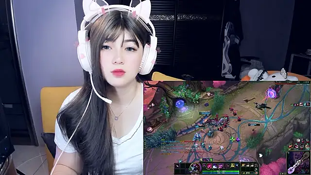 yuki3366 élő XXX-chatje