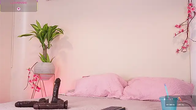 mili_moon_のライブXXXチャット