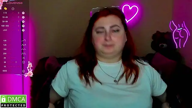 Alicia_love00 élő XXX-chatje