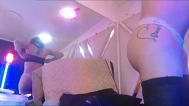 Chatroom XXX en direct de StefyFerrer