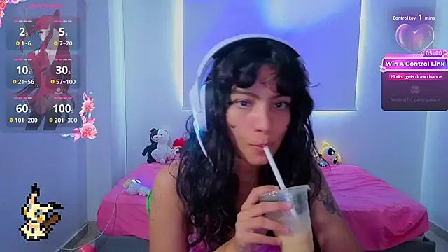 Chat +18 de Lovelyamyy ao vivo