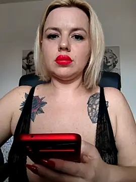 Ladykaos: απευθείας συνομιλία ΧΧΧ