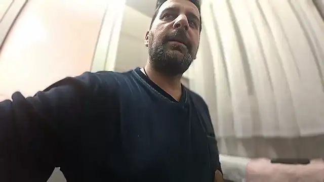 Chat +18 de TARKAN1 ao vivo