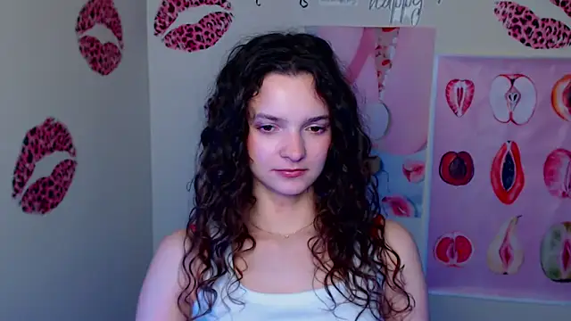 Chat +18 de _SusieSu_ ao vivo