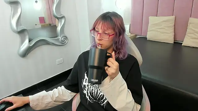 Chat XXX ao vivo de KatsuraRen