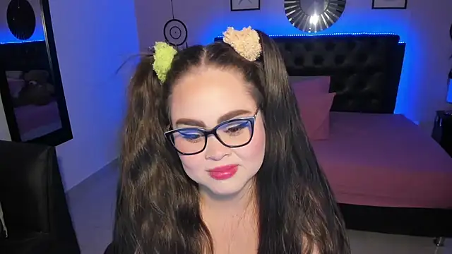 دردشة LolaVillalobos الجنسية المباشرة