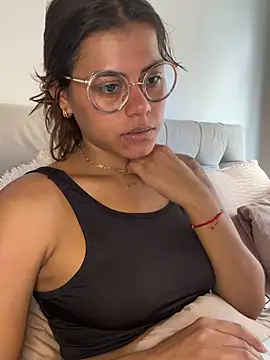 RachelWeisz_ 即時 XXX 聊天