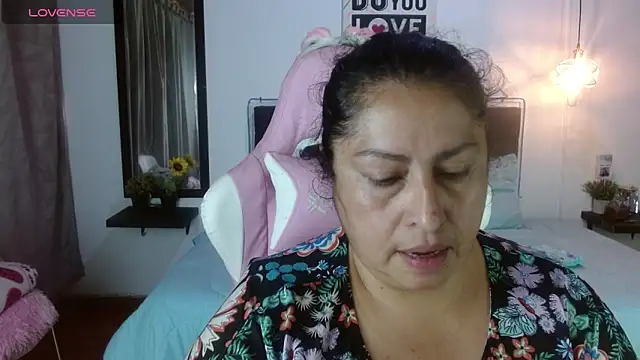 Keyla01_'s Live XXX Chat