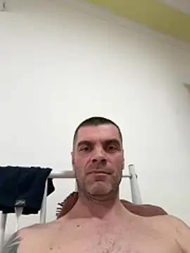 DOMINATOR_SIR-MASTERn Live XXX chat