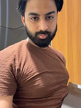 دردشة hottestboy03 الجنسية المباشرة