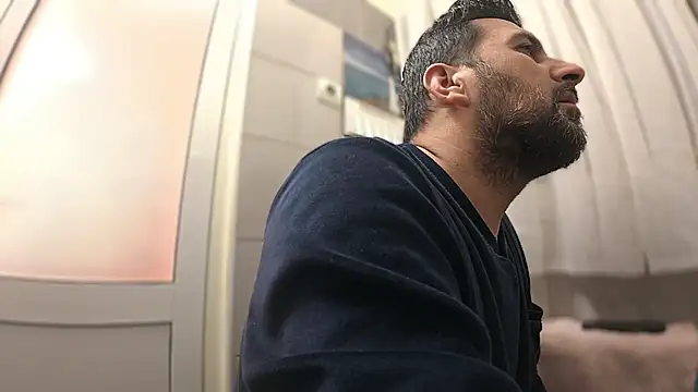 TARKAN1 élő XXX-chatje