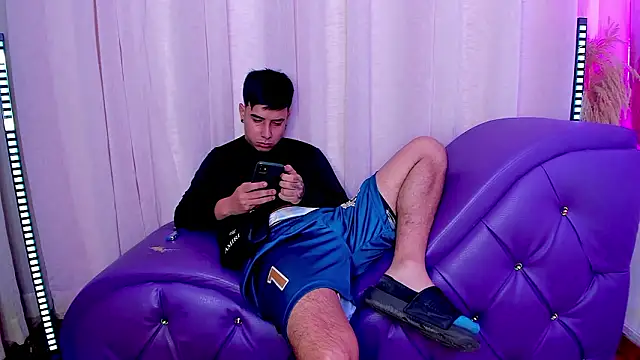 แชท XXX สดของ Yourslust_